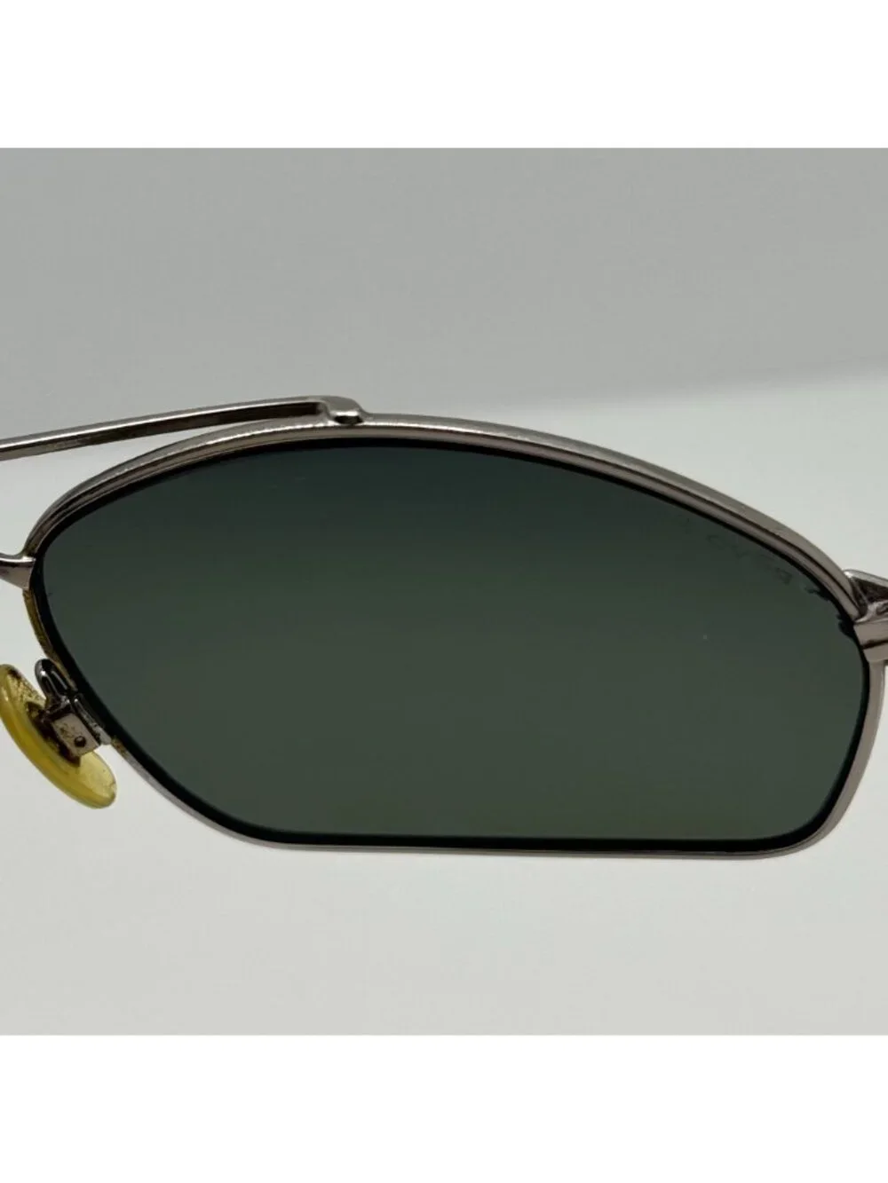 Revo Sunglasses 080/J7 Polarized 62-18-125
